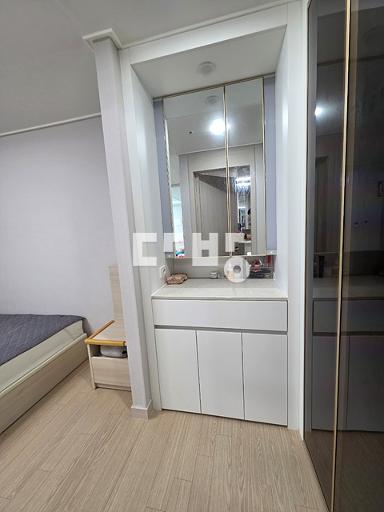 Apartment in 고덕동 - View 4