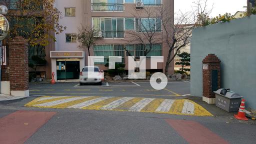 Apartment in 봉덕동 - View 2