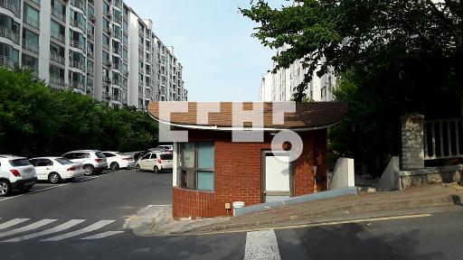Apartment in 효목동 - View 3