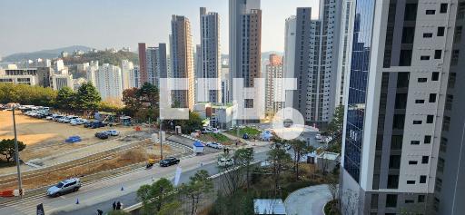 신연초 학군, 예쁜 단지뷰, 지하철역 연계 교통 편리 – pohled 3