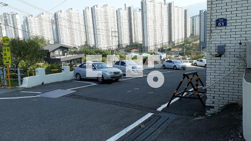 Apartment in 물금읍 - View 3