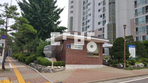 l 내부수리 l 주인거주로 깨끗 l 동남보건대방향트인뷰 l 정상입주 l - View 3