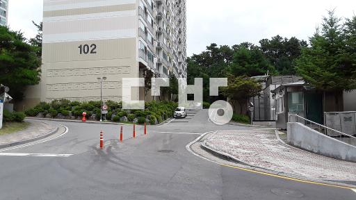 Apartment in 고림동 - View 2