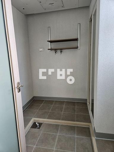 강추, 광폭거실, 시스템에어컨4,인덕션,식세기,중문,줄눈,탄성 ,남향 - View 5