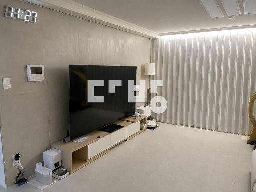 3년전 전체샷시포함 리모델링 상태최상 - View 2