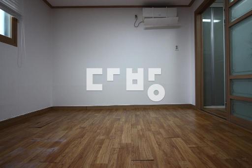 여성전용, 큰길가 , 신축급 6층 도시형주택, EV, CCTV - View 3