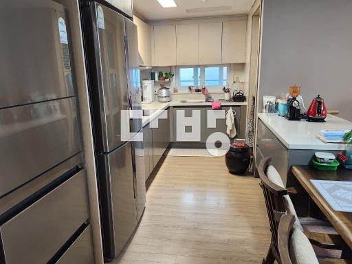 Apartment in 동명동 - View 3
