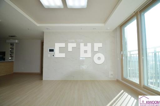 입주협의가능, 단지 가장앞동으로 뻥뷰, 관리잘된집 - View 2