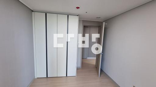 76A 귀한남향물건 시스템에어컨 4베이구조좋음 펜트리있음 다양한커뮤니티 - View 2