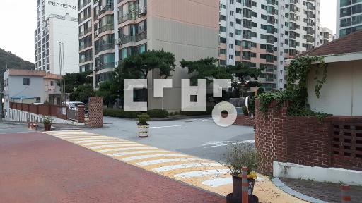 남향, 전망좋음, 일조권좋음, 즉시입주가, 초중교인접, 숲세권, 산책로 - View 2