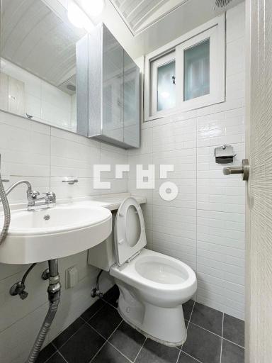 Apartment in SeoUl특별시, 번1동 - View 5