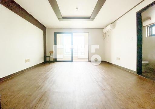 Apartment in 울산광역시, 삼산동, 남구 - View 2