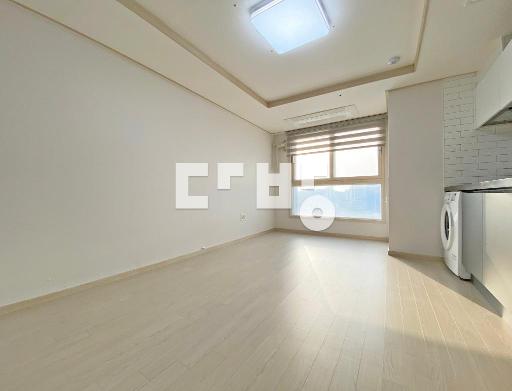 Apartment in 평택시, 신장동, 신리 - View 3