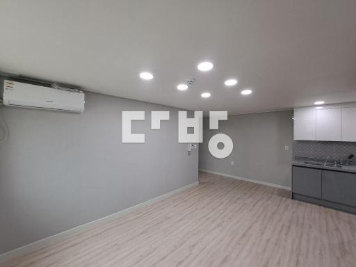 율량동투룸/주차편리/엘베있음/가성비끝판왕/신혼부부최적화매/우회도로최적화 - View 3
