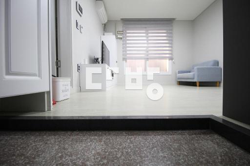 Apartment in 인계동 - View 2