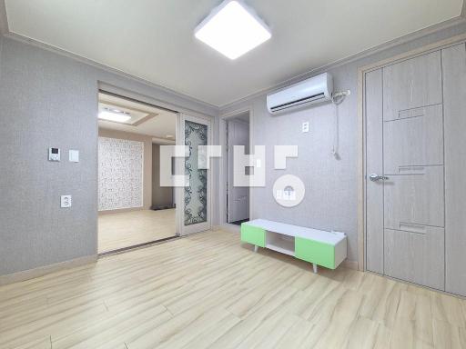 Apartment in 경산시, 중방동 - View 4