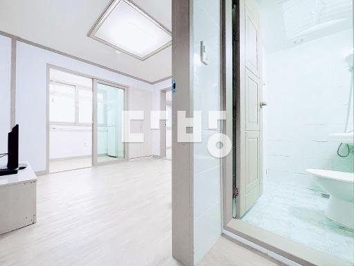 Apartment in 광주광역시, 치평동 - View 2