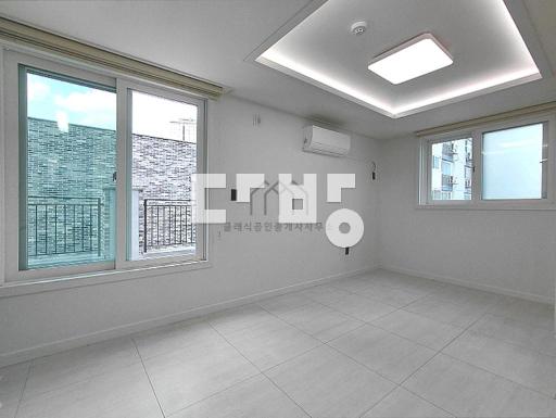 Apartment in 대사동 - View 5