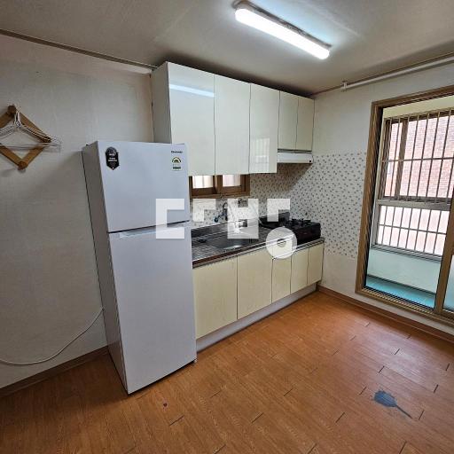 Apartment in 수원시, 권선동, 권선구 - View 4