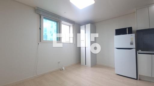 Apartment in 봉천동 - View 3