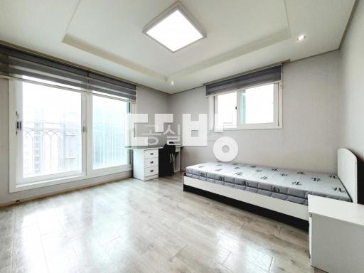 Apartment in 대전광역시, 온천1동 - View 2