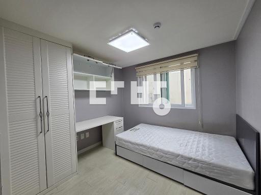 Apartment in 신성동 - View 3