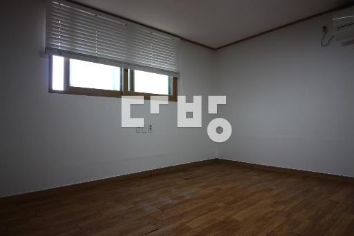 여성전용, 큰길가 , 신축급 6층 도시형주택, EV, CCTV - View 4