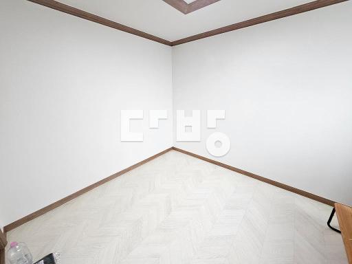 명동성모병원도보5분거리. 채광좋은 로얄층.풀옵션 - View 4