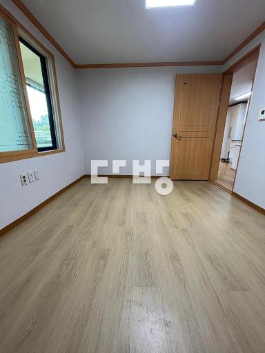 동평사거리인근 저렴한 월세 채광좋은 쓰리룸/풀옵션/교통 주차 편리 - View 4