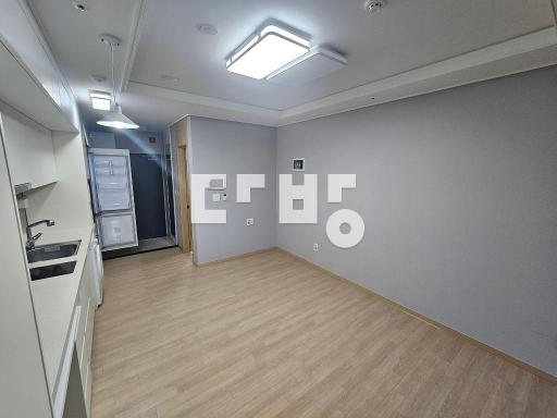 Apartment in 합정동 - View 5