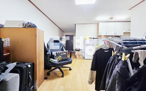+산남동+산남고 인근+LH가능+가성비 투베이+주차가능+친절 집주인 - View 3