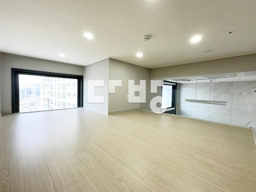 Apartment in SeoUl특별시, 독산1동 - View 2