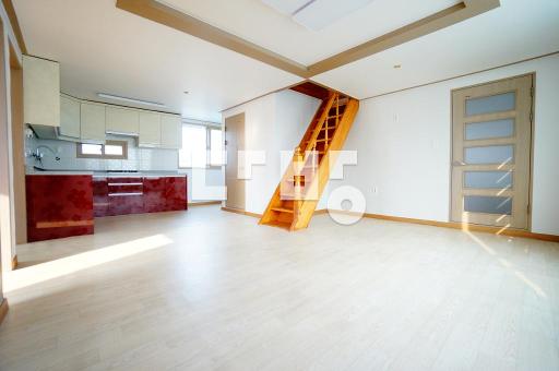 주인세대ㅡ복층형ㅡ금액저렴ㅡ옥상단독사용 - View 2