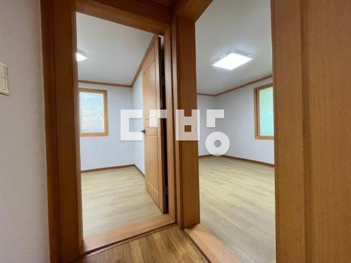 동평사거리인근 저렴한 월세 채광좋은 쓰리룸/풀옵션/교통 주차 편리 - View 5