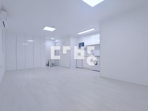 리모델링두번째입주/금액조절,대출가능/큰평수 신형풀옵션의 최상급 원룸 - View 4