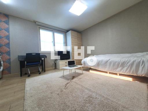 Apartment in 남산동 - View 5