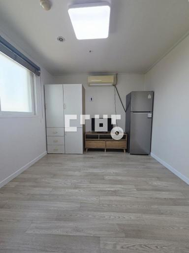 Apartment in 신동 - View 3