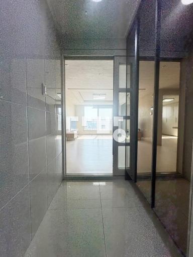Apartment in 지산동 - View 2