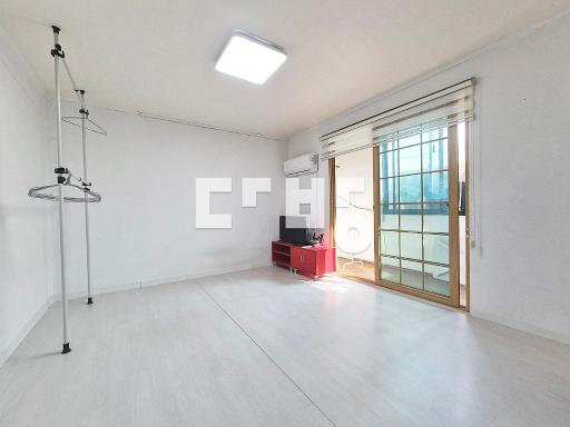Apartment in 청주시, 사창동, 서원구 - View 3