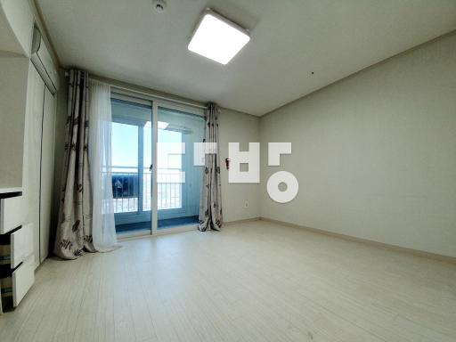 Apartment in 향남읍 - View 5