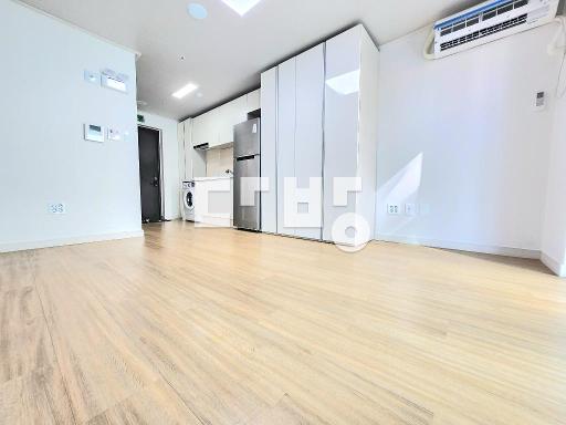 Apartment in 영등포동3가 - View 2