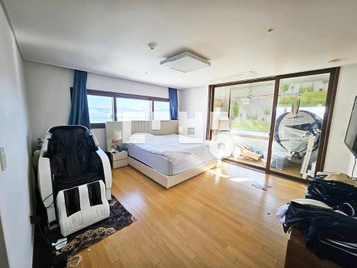 Apartment in 반월동 - View 3