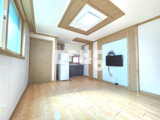 Apartment in 우아동3가 - View 5