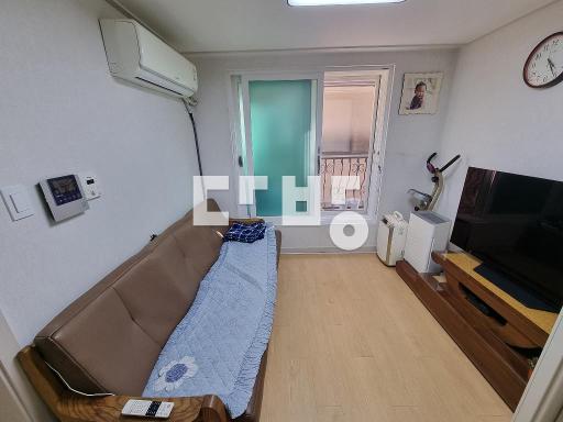 Apartment in 구의동 - View 2