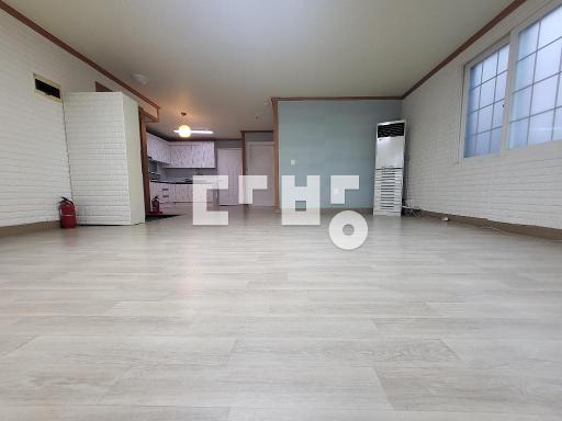 탄방동 주인세대 - View 2