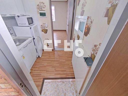 Apartment in 반지동 - View 2
