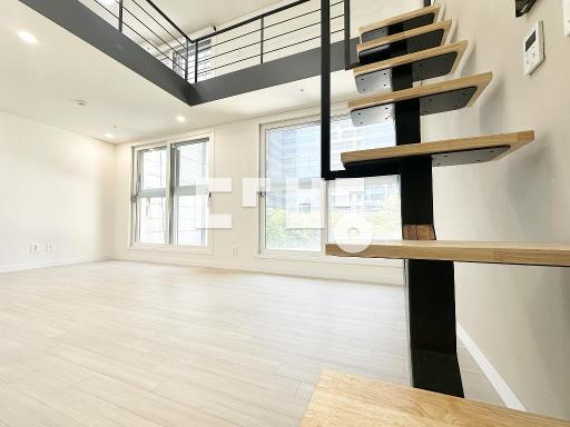 Apartment in 독산동 - View 5