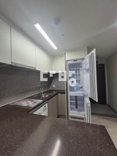 Apartment in 고양시, 도내동, 흥도동 - View 3