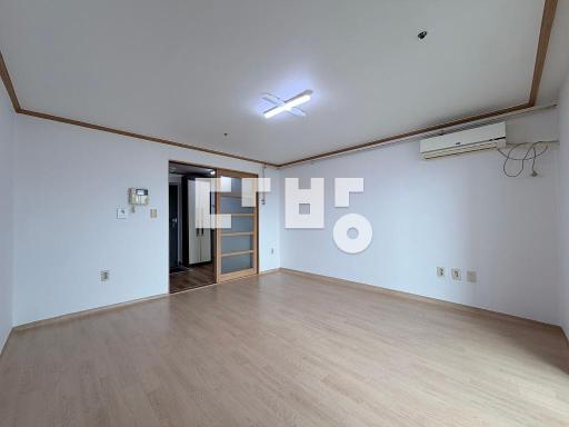 Apartment in 봉명동 - View 4