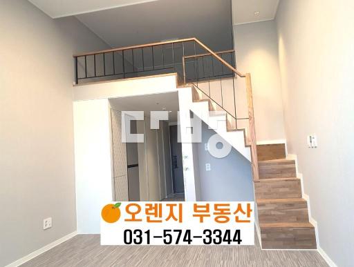 전용8평, 빠른입주, 전입불가,부가세별도 - View 2